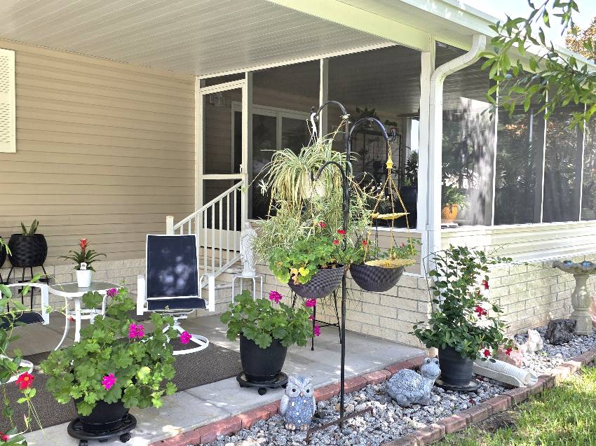 10780 S Sterlingshire Terrace a Homosassa, FL Mobile or Manufactured Home for Sale