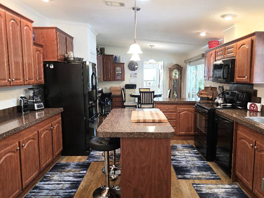 10780 S Sterlingshire Terrace a Homosassa, FL Mobile or Manufactured Home for Sale