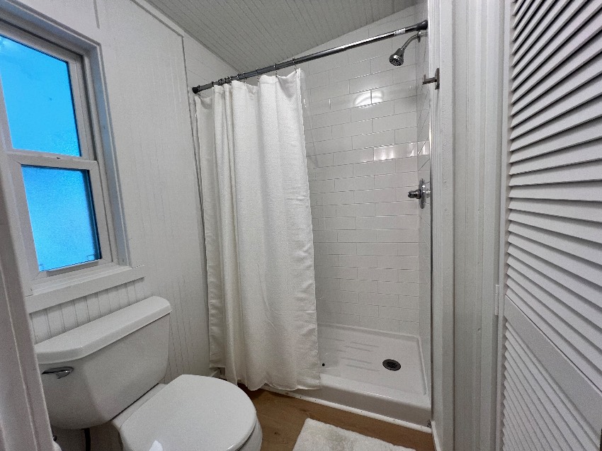 5726 Axminster Dr a Sarasota, FL Mobile or Manufactured Home for Sale