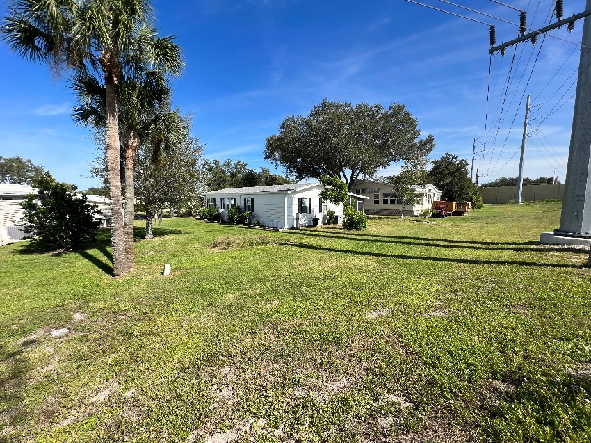 5726 Axminster Dr a Sarasota, FL Mobile or Manufactured Home for Sale