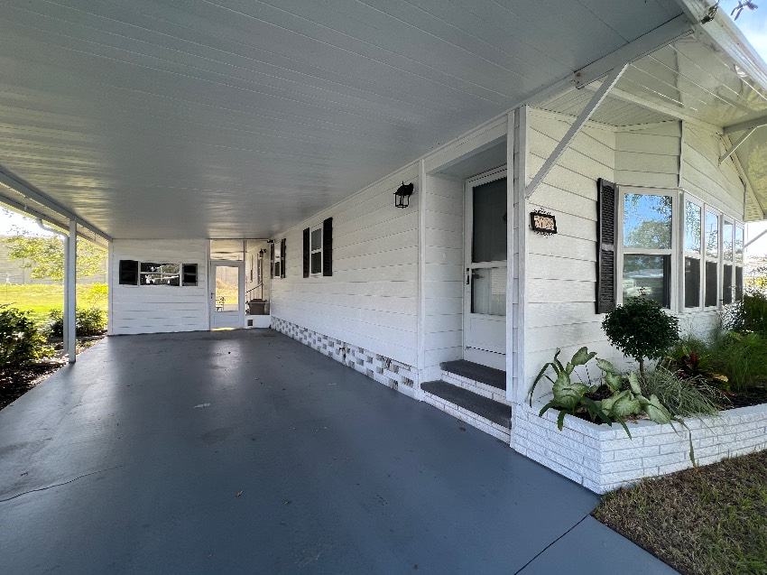 5726 Axminster Dr a Sarasota, FL Mobile or Manufactured Home for Sale