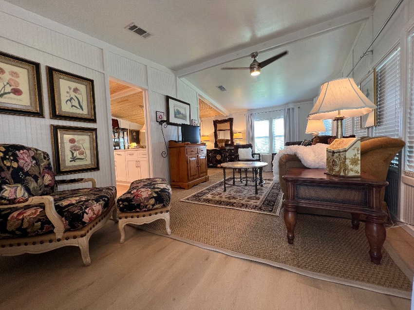 5726 Axminster Dr a Sarasota, FL Mobile or Manufactured Home for Sale