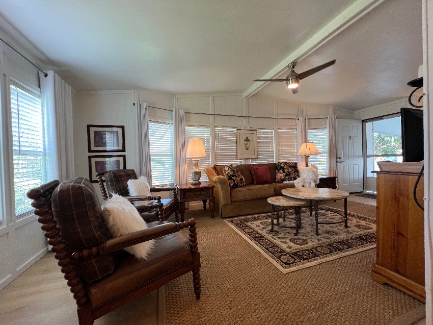5726 Axminster Dr a Sarasota, FL Mobile or Manufactured Home for Sale