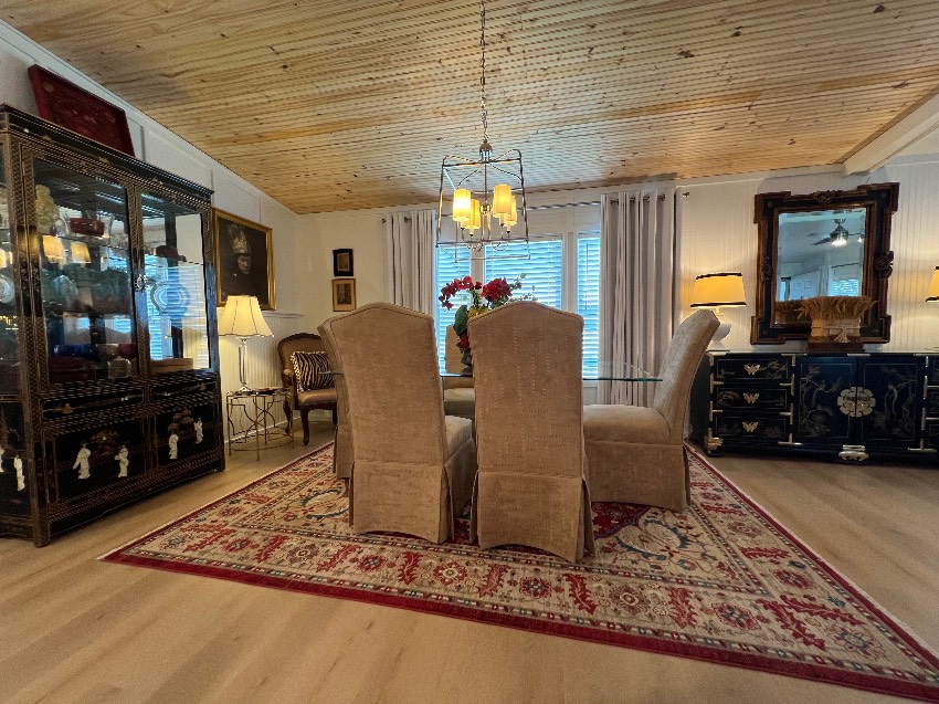 5726 Axminster Dr a Sarasota, FL Mobile or Manufactured Home for Sale