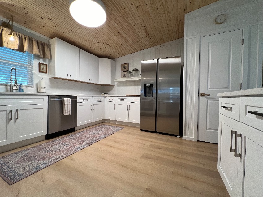 5726 Axminster Dr a Sarasota, FL Mobile or Manufactured Home for Sale