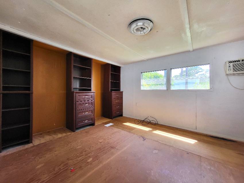 8705 S Tamiami Trl Lot 90 a Sarasota, FL Mobile or Manufactured Home for Sale