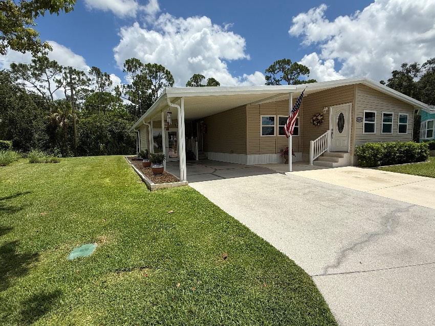 6497 Wakefield Ln a Sarasota, FL Mobile or Manufactured Home for Sale