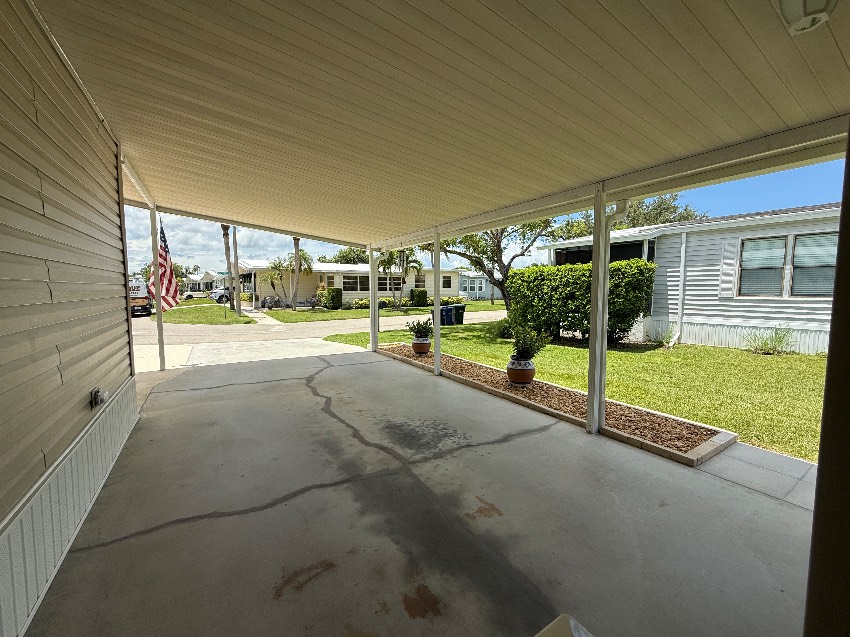 6497 Wakefield Ln a Sarasota, FL Mobile or Manufactured Home for Sale