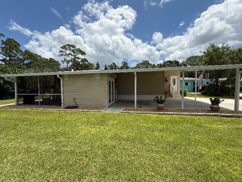 6497 Wakefield Ln a Sarasota, FL Mobile or Manufactured Home for Sale
