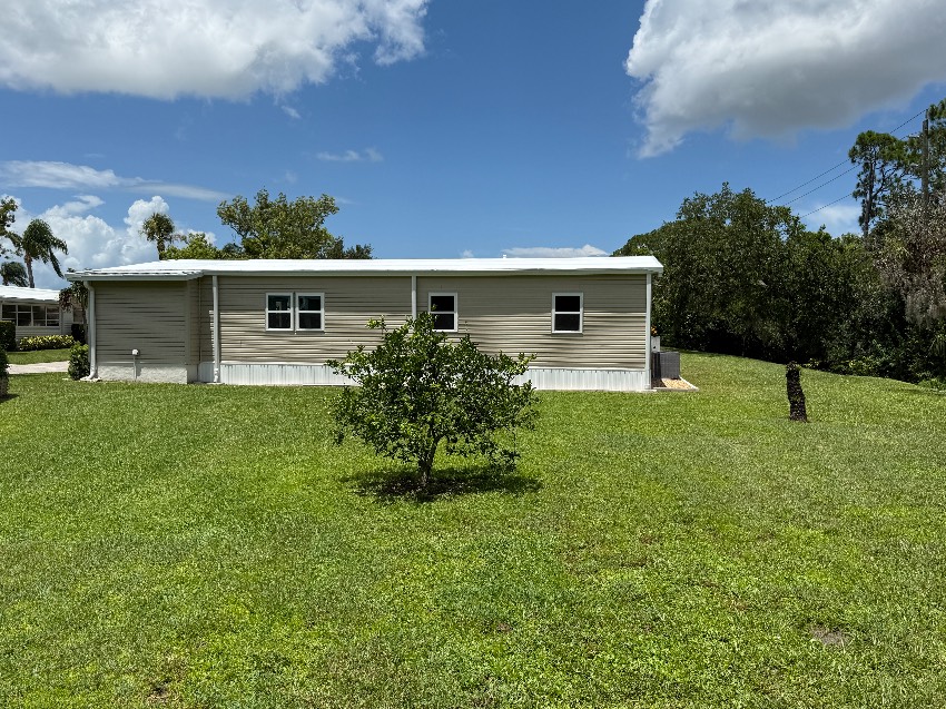 6497 Wakefield Ln a Sarasota, FL Mobile or Manufactured Home for Sale