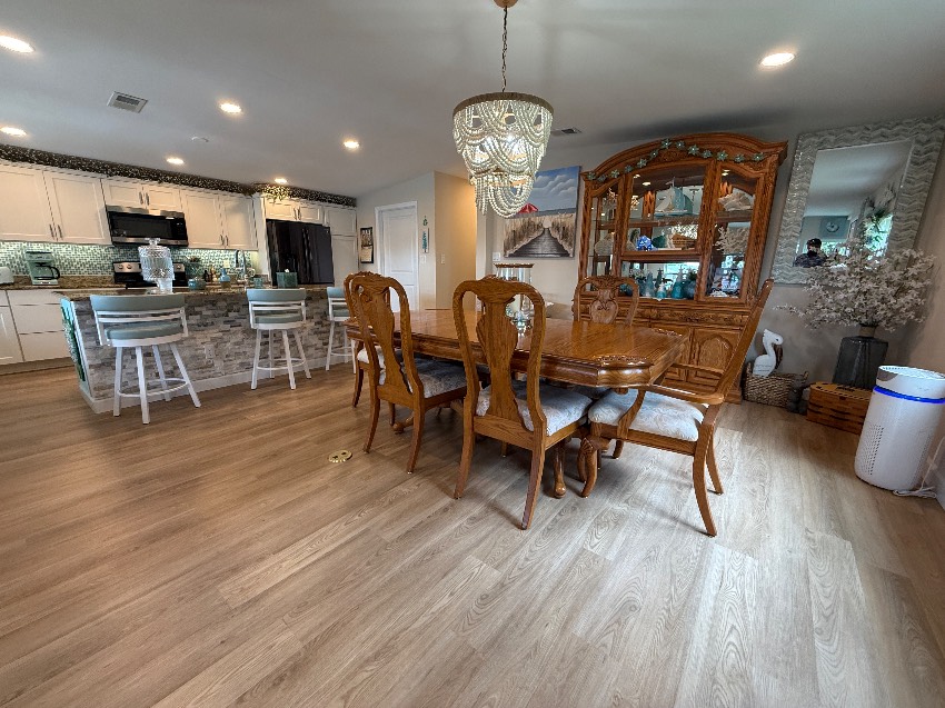 6497 Wakefield Ln a Sarasota, FL Mobile or Manufactured Home for Sale