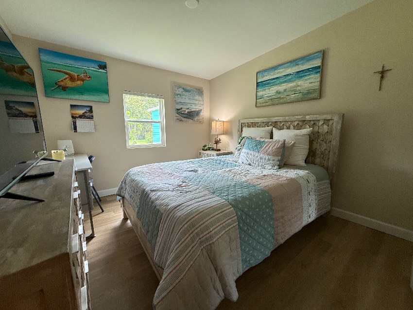 6497 Wakefield Ln a Sarasota, FL Mobile or Manufactured Home for Sale