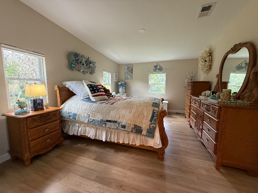 6497 Wakefield Ln a Sarasota, FL Mobile or Manufactured Home for Sale