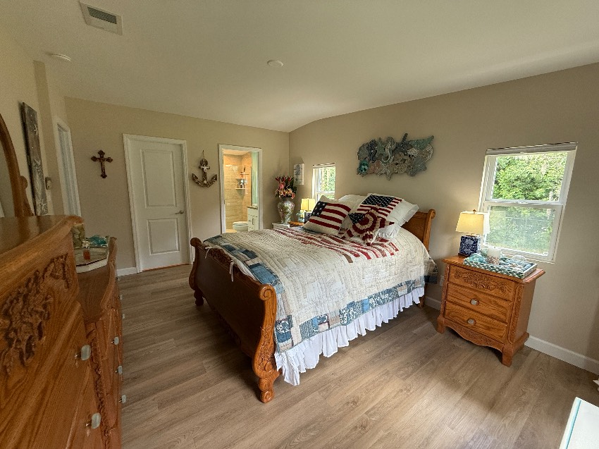 6497 Wakefield Ln a Sarasota, FL Mobile or Manufactured Home for Sale
