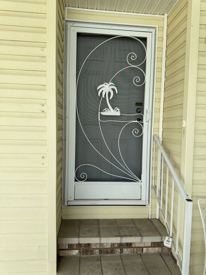 105 Bougenvilea Terrace a Parrish, FL Mobile or Manufactured Home for Sale