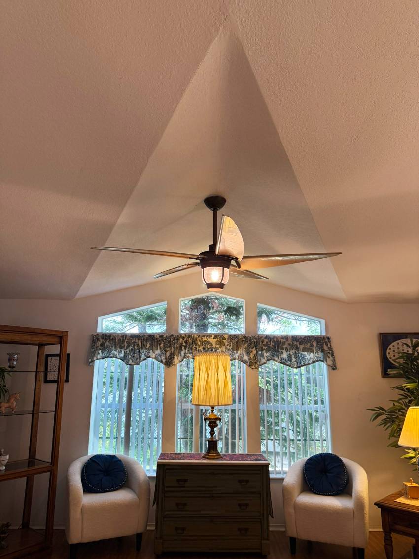 105 Bougenvilea Terrace a Parrish, FL Mobile or Manufactured Home for Sale