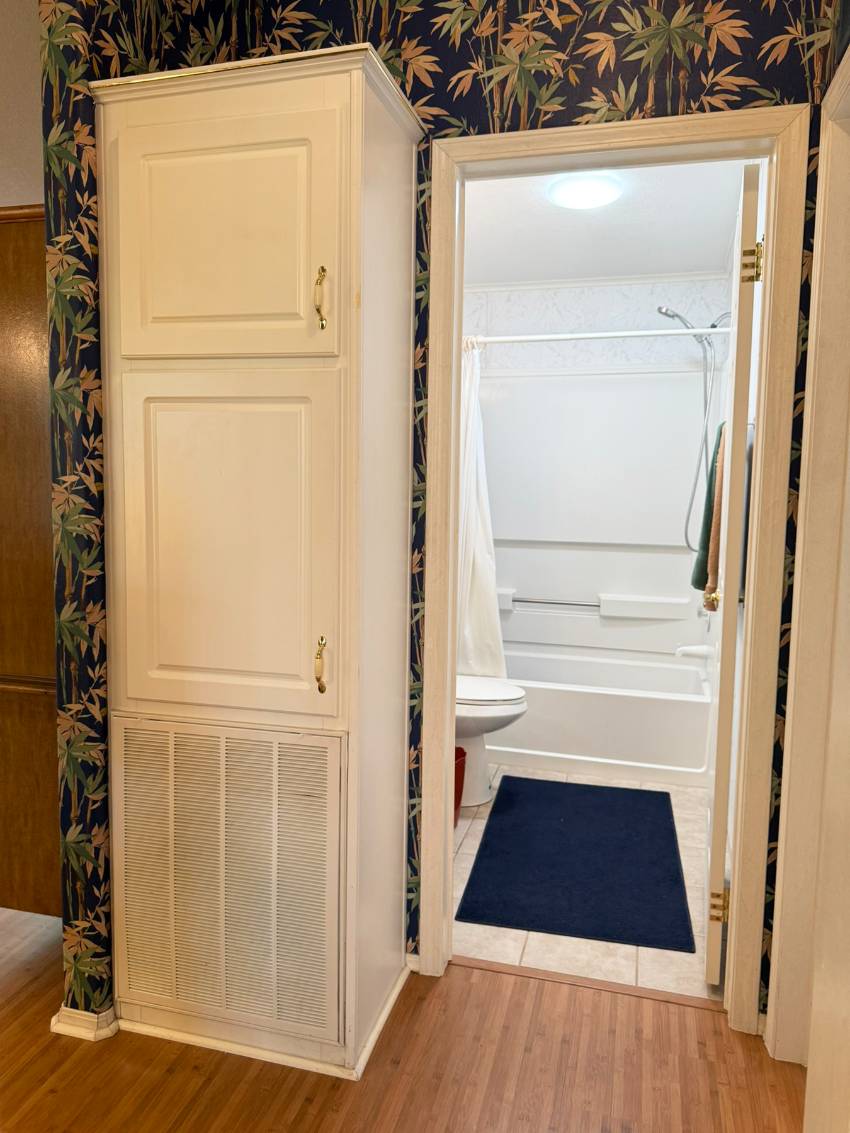 105 Bougenvilea Terrace a Parrish, FL Mobile or Manufactured Home for Sale