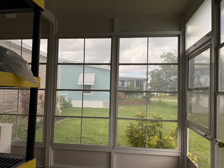 110 Jacaranda Terrace a Parrish, FL Mobile or Manufactured Home for Sale