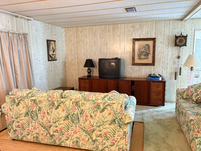 421 Bimini a Venice, FL Mobile or Manufactured Home for Sale
