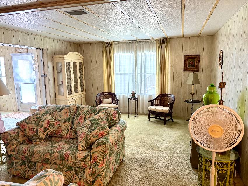 421 Bimini a Venice, FL Mobile or Manufactured Home for Sale