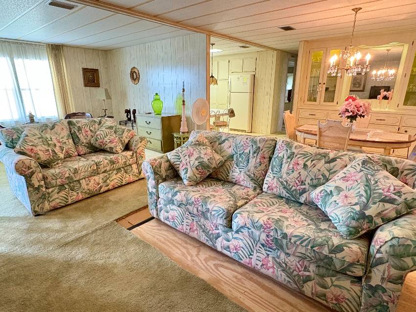 421 Bimini a Venice, FL Mobile or Manufactured Home for Sale