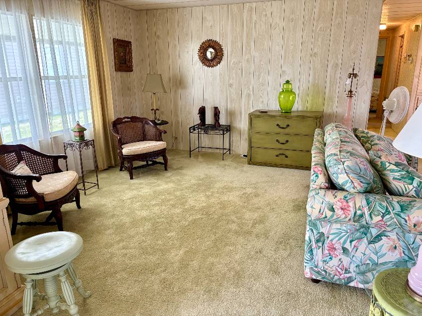 421 Bimini a Venice, FL Mobile or Manufactured Home for Sale