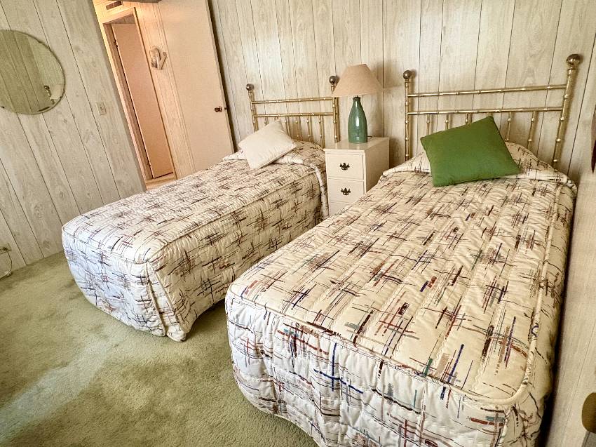 421 Bimini a Venice, FL Mobile or Manufactured Home for Sale
