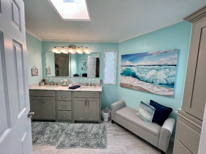 108 Lantana Lane a Parrish, FL Mobile or Manufactured Home for Sale