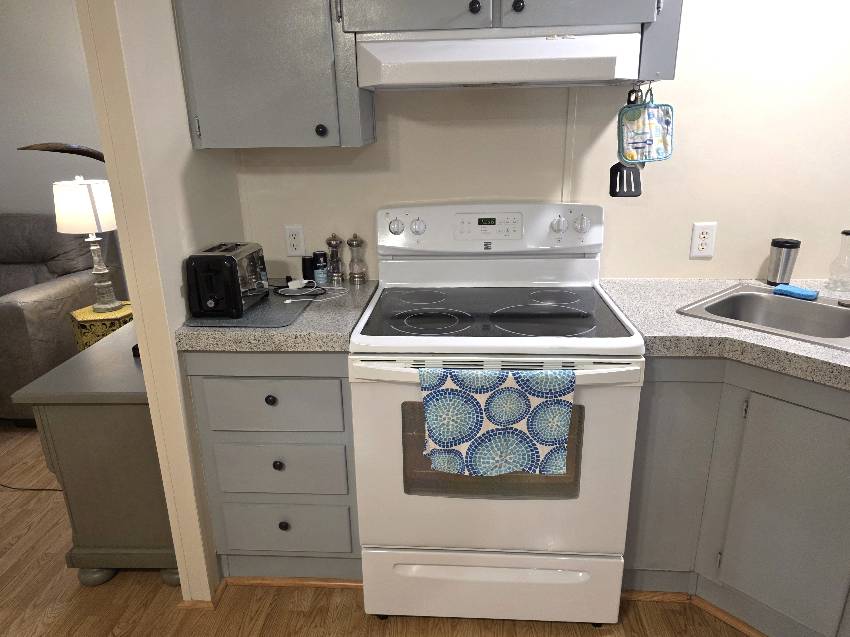 10308 S Cadbury Terrace a Homosassa, FL Mobile or Manufactured Home for Sale