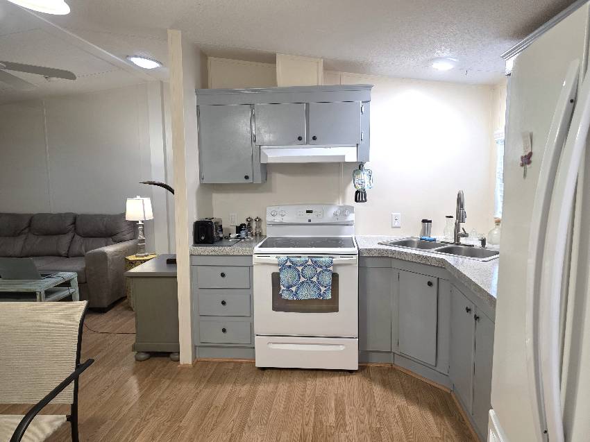 10308 S Cadbury Terrace a Homosassa, FL Mobile or Manufactured Home for Sale