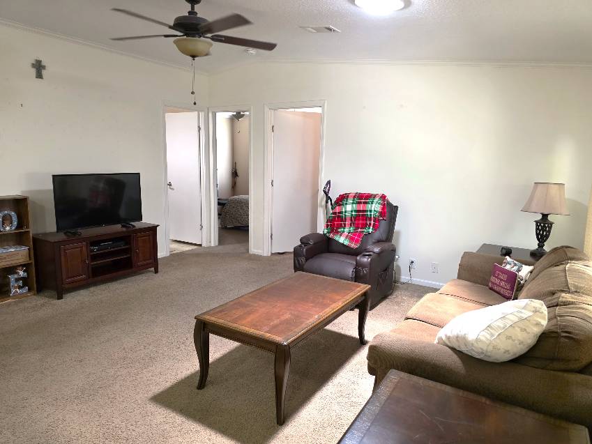 7000 W Leonshire Lane a Homosassa, FL Mobile or Manufactured Home for Sale