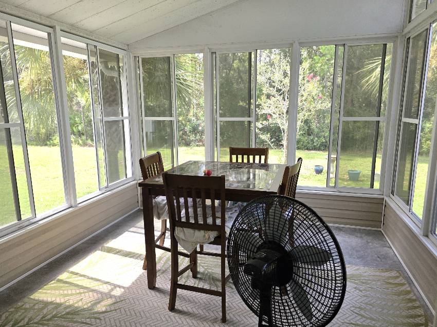 7000 W Leonshire Lane a Homosassa, FL Mobile or Manufactured Home for Sale