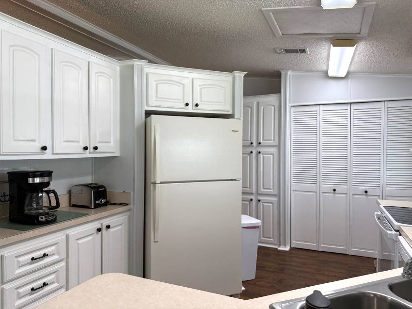317 Bougainvillea Circle a Parrish, FL Mobile or Manufactured Home for Sale