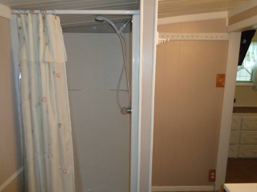188 Bridge Blvd a Lakeland, FL Mobile or Manufactured Home for Sale