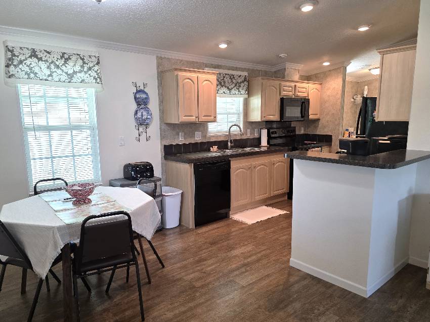10681 S Pebbleshire Terrace a Homosassa, FL Mobile or Manufactured Home for Sale