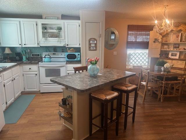 7509 Granada Ave a New Port Richey, FL Mobile or Manufactured Home for Sale
