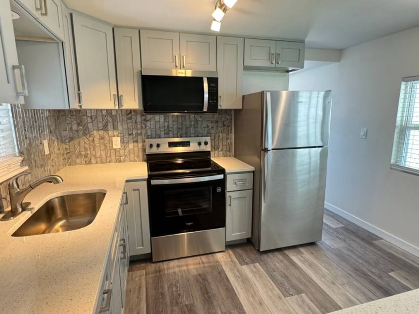 1100 Curlew Rd Lot 187 a Dunedin, FL Mobile or Manufactured Home for Sale
