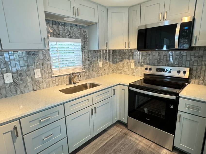 1100 Curlew Rd Lot 187 a Dunedin, FL Mobile or Manufactured Home for Sale