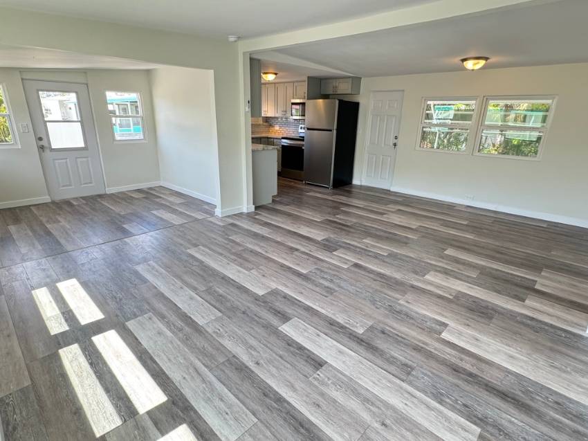 1100 Curlew Rd Lot 185 a Dunedin, FL Mobile or Manufactured Home for Sale