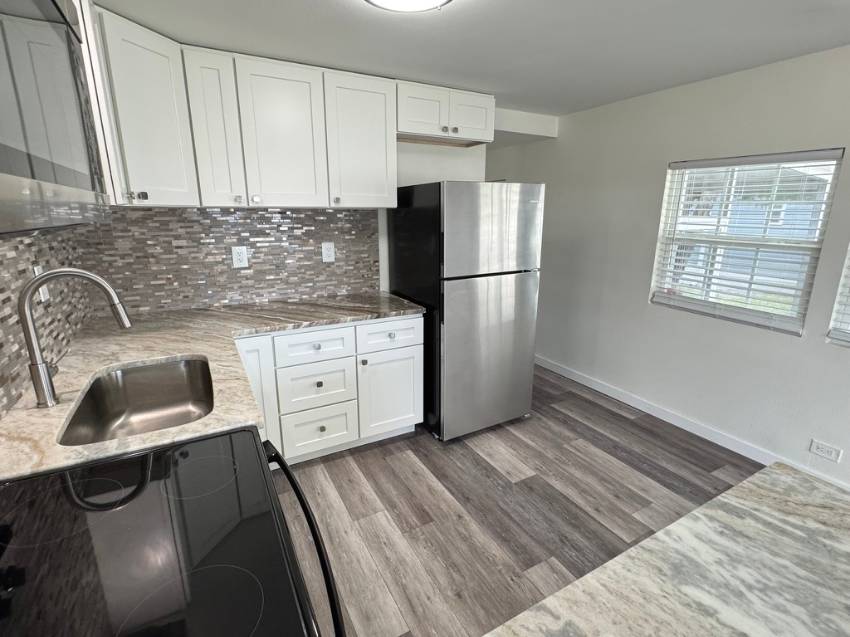 1100 Curlew Rd Lot 216 a Dunedin, FL Mobile or Manufactured Home for Sale