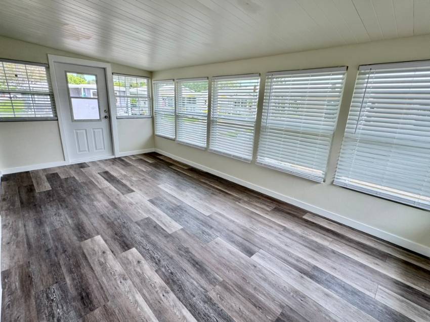 1100 Curlew Rd Lot 216 a Dunedin, FL Mobile or Manufactured Home for Sale