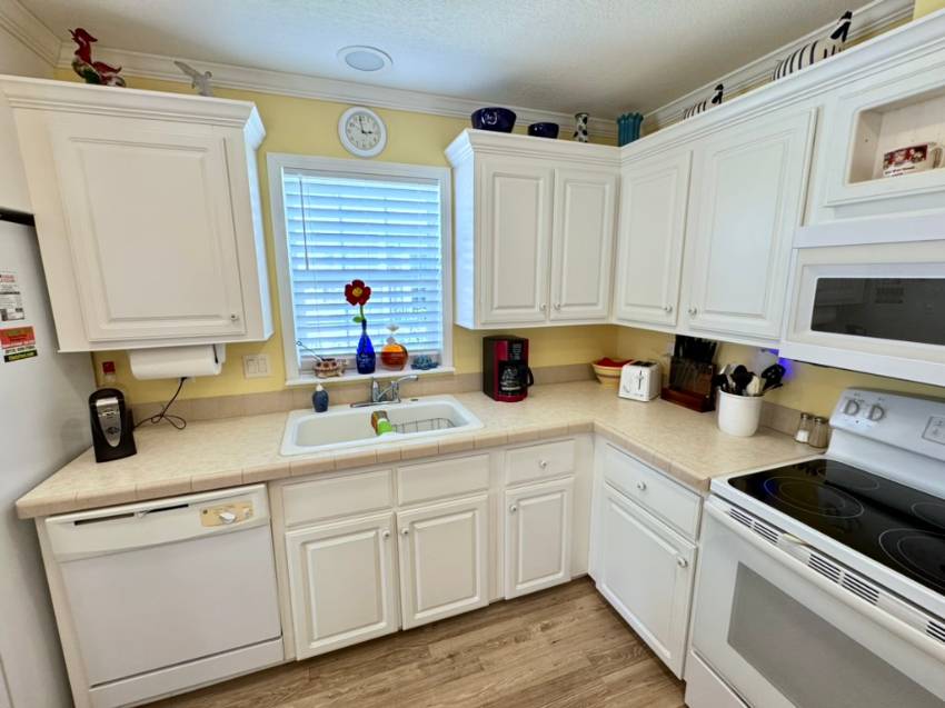 3711 Yardarm Dr a Tampa, FL Mobile or Manufactured Home for Sale