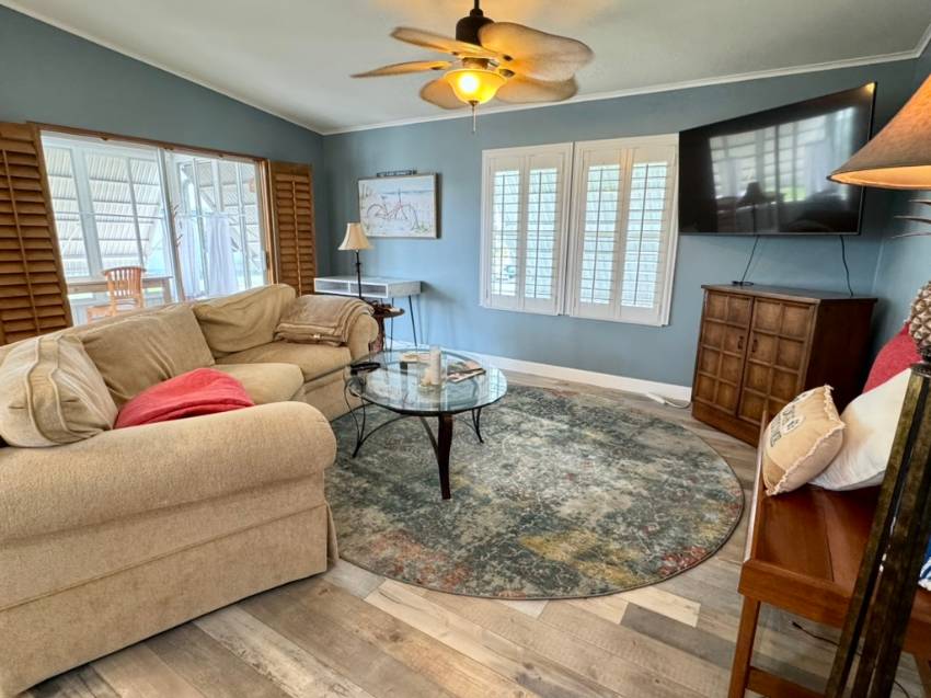 1100 Curlew Rd Lot 27 a Dunedin, FL Mobile or Manufactured Home for Sale