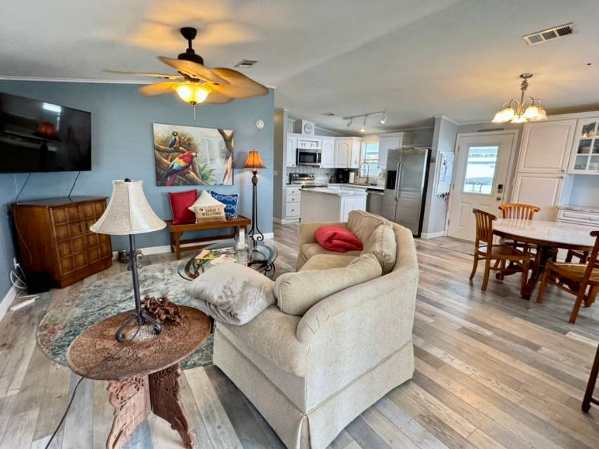 1100 Curlew Rd Lot 27 a Dunedin, FL Mobile or Manufactured Home for Sale