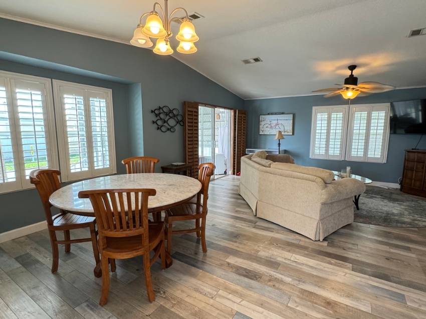1100 Curlew Rd Lot 27 a Dunedin, FL Mobile or Manufactured Home for Sale