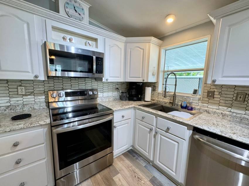 1100 Curlew Rd Lot 27 a Dunedin, FL Mobile or Manufactured Home for Sale