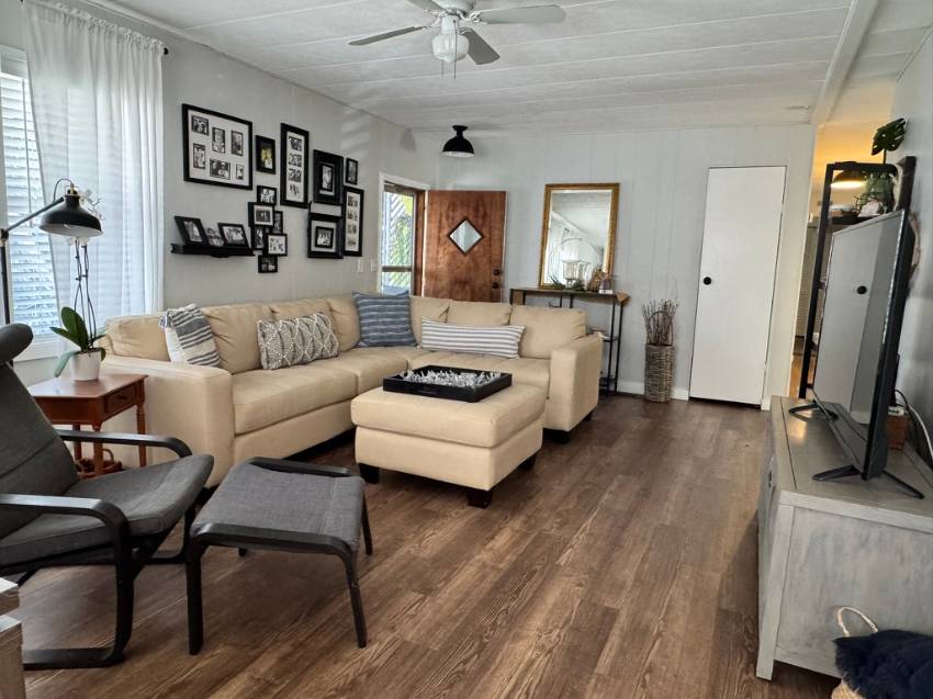 3717 Anchor Dr a Tampa, FL Mobile or Manufactured Home for Sale