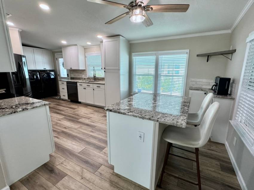 12512 Silver Villas Ln a Odessa, FL Mobile or Manufactured Home for Sale