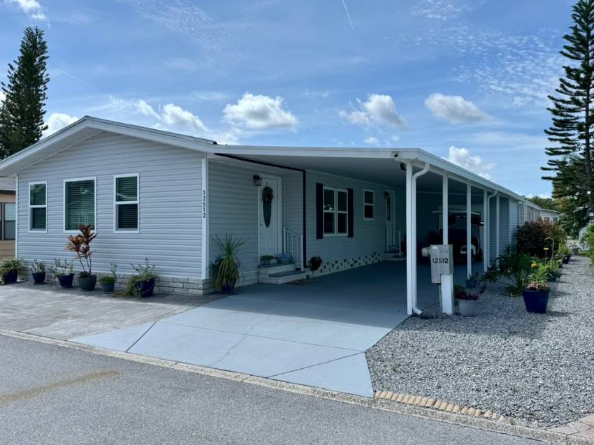 12512 Silver Villas Ln a Odessa, FL Mobile or Manufactured Home for Sale