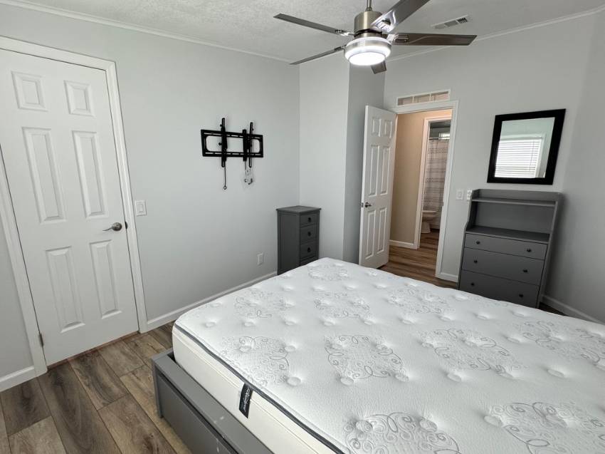 12512 Silver Villas Ln a Odessa, FL Mobile or Manufactured Home for Sale